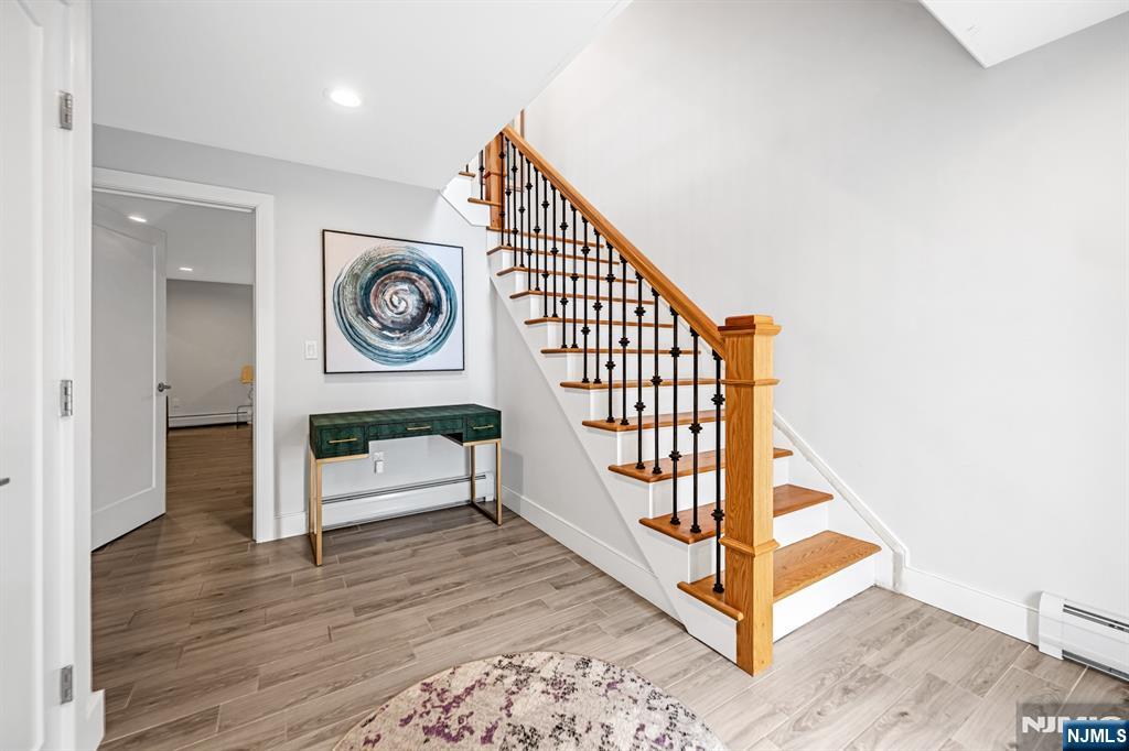 Homes for sale in Palisades Park, NJ | 275 14Th #B, Palisades Park, NJ 07650 | MLS# 26000747