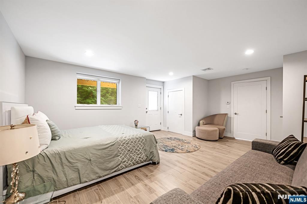 275 14th, #B, Palisades Park, NJ 07650 Listing Photo  5