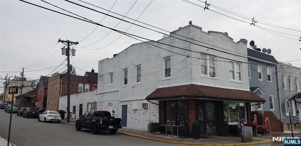 Homes for sale in Lodi, NJ | 17 Summer St, Lodi, NJ 07644 | MLS# 26001018