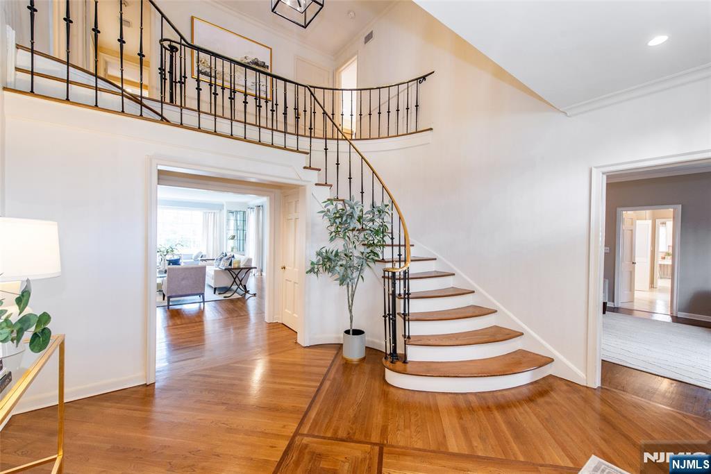 Homes for sale in Montclair, NJ | 112 Heller Wy, Montclair, NJ 07043 | MLS# 26001141