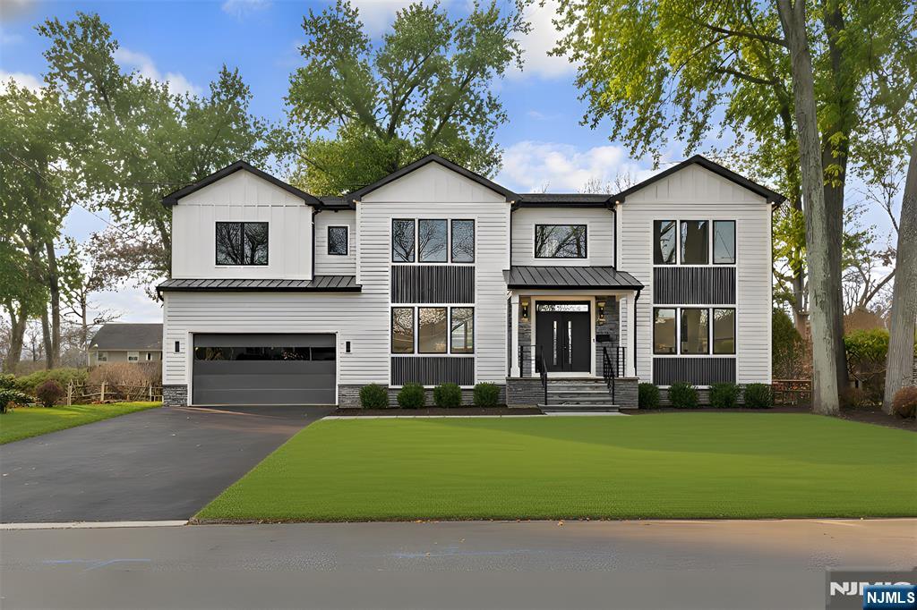 Homes for sale in Twp Of Washington, NJ | 508 Mountain Ave, Twp Of Washington, NJ 07676 | MLS# 26001243