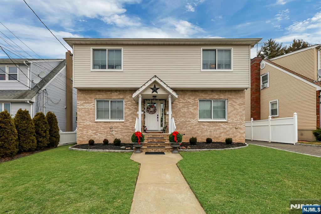 Homes for sale in Lodi, NJ | 93 Richmond St, Lodi, NJ 07644 | MLS# 26001300