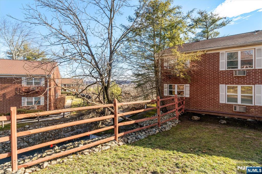 Homes for sale in Pompton Lakes, NJ | 100 Pierson Miller Dr #F32, Pompton Lakes, NJ 07442 | MLS# 26001315