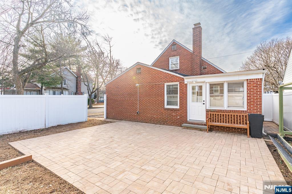 Homes for sale in Roselle, NJ | 703 Elm St, Roselle, NJ 07203 | MLS# 26001405