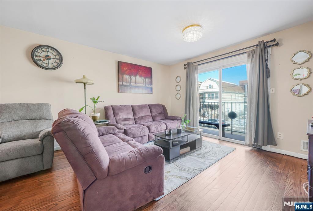 Homes for sale in Elizabeth, NJ | 952 Flora St, Elizabeth, NJ 07201 | MLS# 26001449