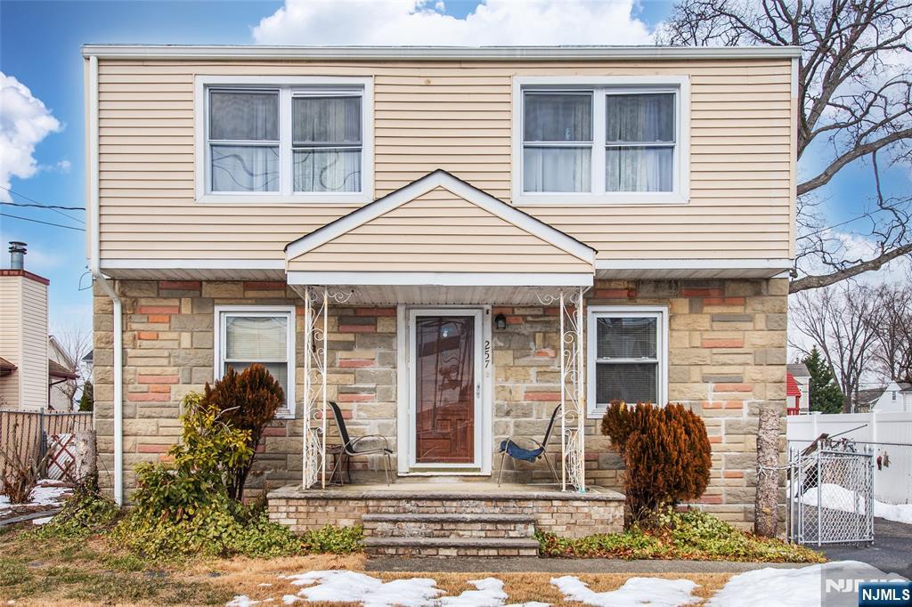 Homes for sale in Saddle Brook, NJ | 257 Floral, Saddle Brook, NJ 07662 | MLS# 26001478