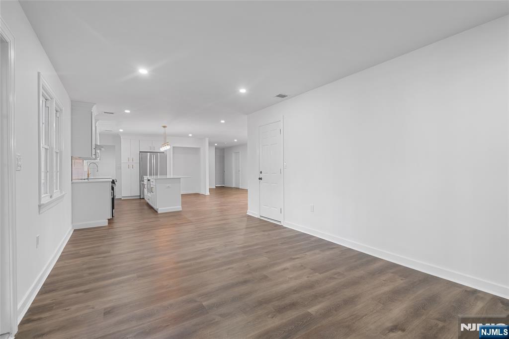 Homes for sale in Belvidere, NJ | 7 Winding Wy, Belvidere, NJ 07823 | MLS# 26001565