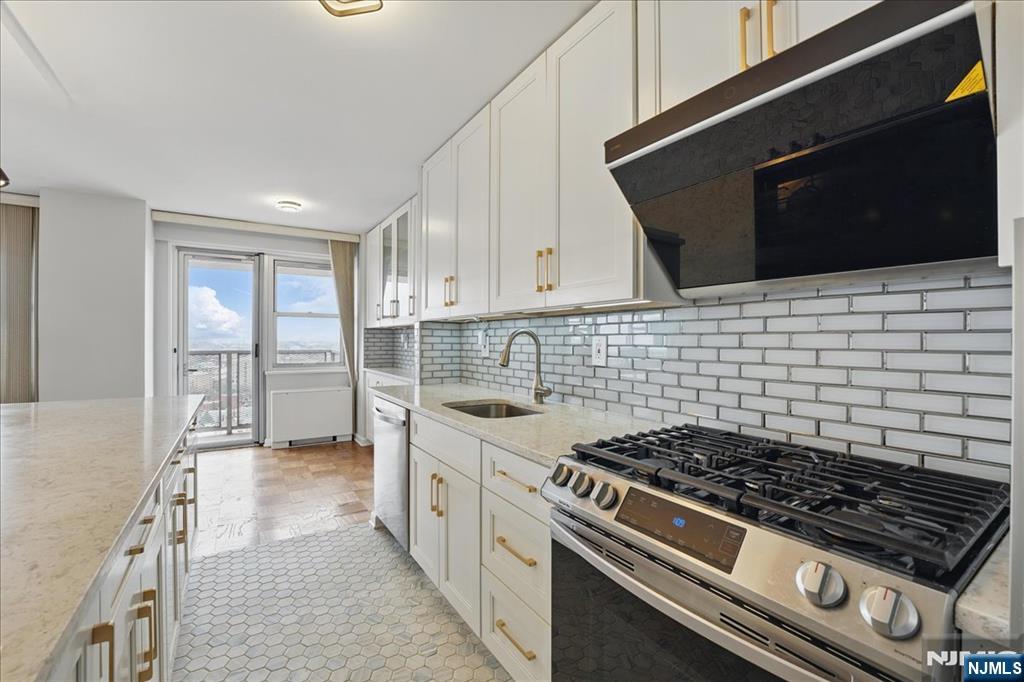 Homes for sale in West New York, NJ | 6600 Jfk Blvd E #18K, West New York, NJ 07093 | MLS# 26001636