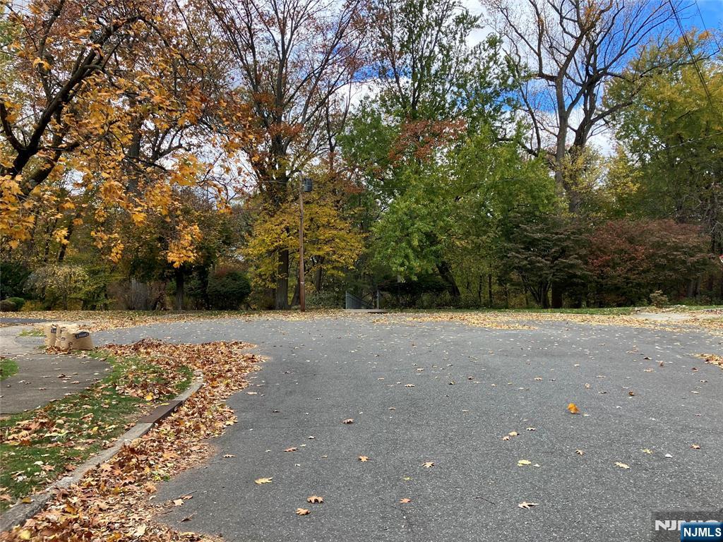 Homes for sale in Ridgewood, NJ | 516 Stevens Ave, Ridgewood, NJ 07450 | MLS# 26001644