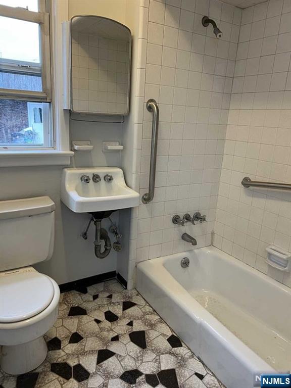 Homes for sale in Bloomfield, NJ | 36 Edison St, Bloomfield, NJ 07003 | MLS# 26001662