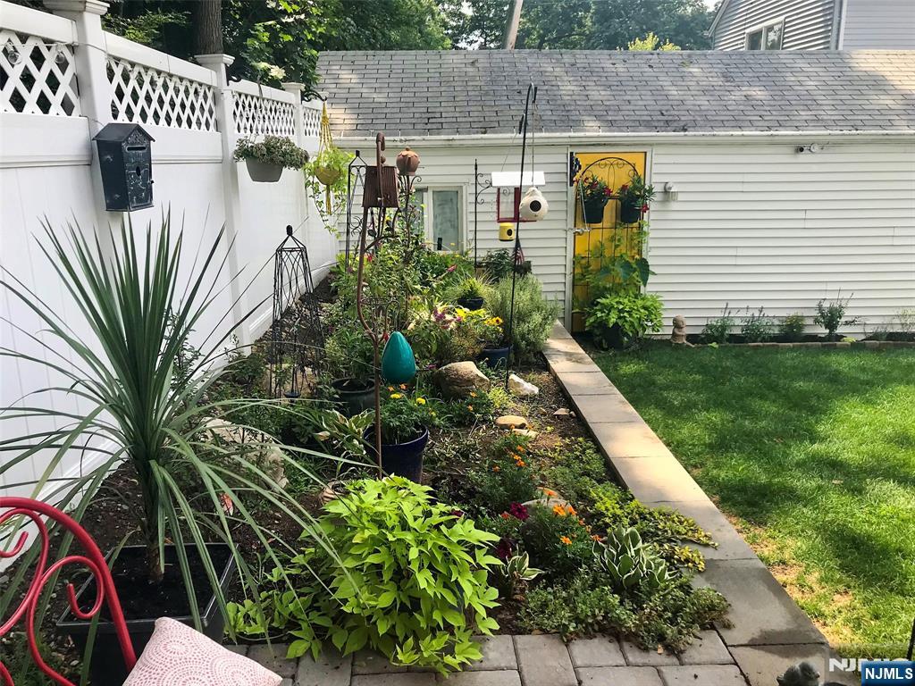 Homes for sale in Hawthorne, NJ | 44 Kaywin Ave, Hawthorne, NJ 07506 | MLS# 26001695