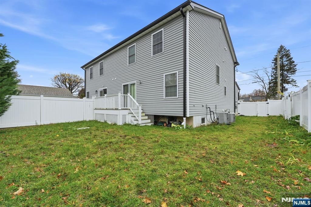 Homes for sale in Woodbridge, NJ | 15 Rector Ave #2, Woodbridge, NJ 07095 | MLS# 26001855