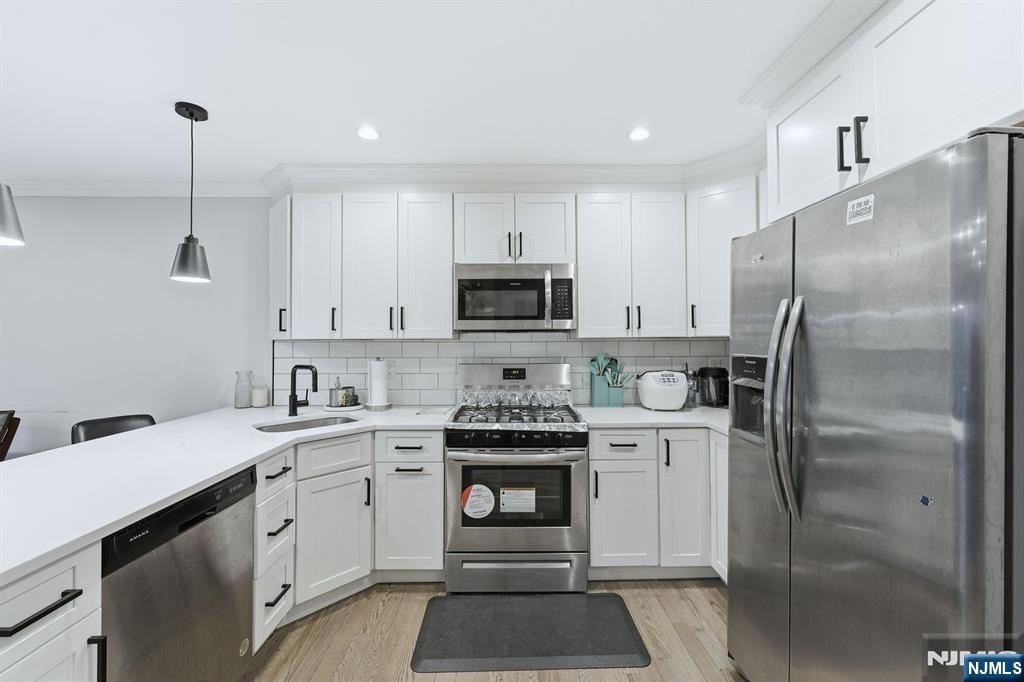 Homes for sale in Woodbridge, NJ | 15 Rector Ave #2, Woodbridge, NJ 07095 | MLS# 26001855