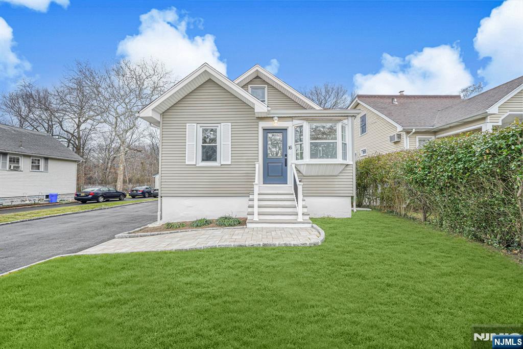 Homes for sale in Little Falls, NJ | 16 Grey Rock Ave, Little Falls, NJ 07424 | MLS# 26001872