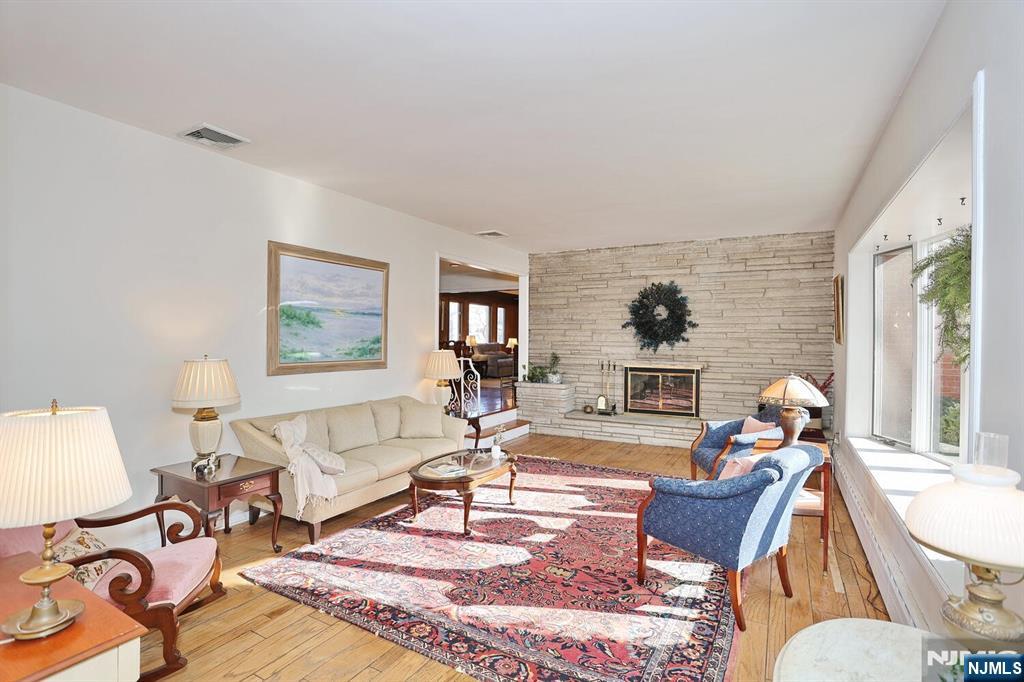 Homes for sale in Montclair, NJ | 11 Kenneth Dr, Montclair, NJ 07043 | MLS# 26001892