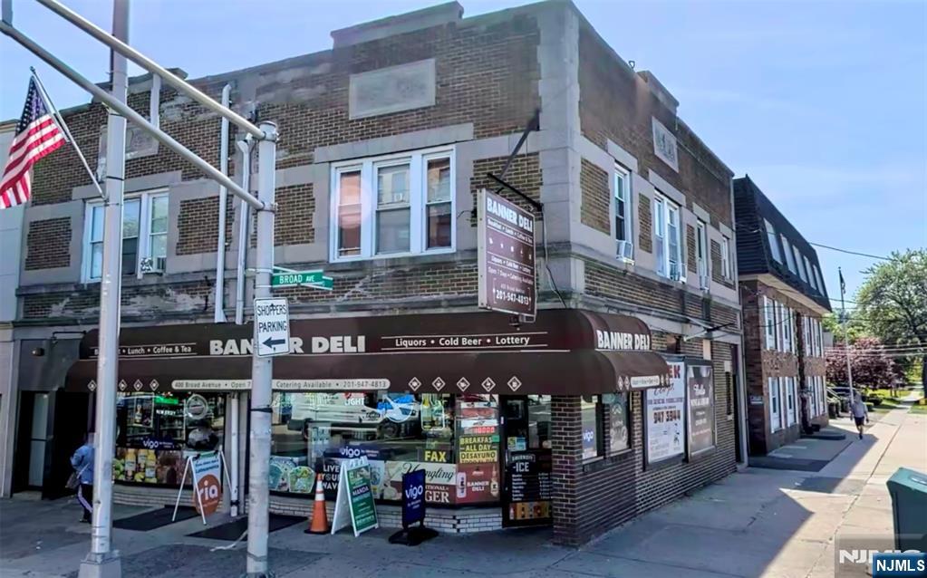 Homes for sale in Palisades Park, NJ | 402 Broad Ave, Palisades Park, NJ 07650 | MLS# 26001935