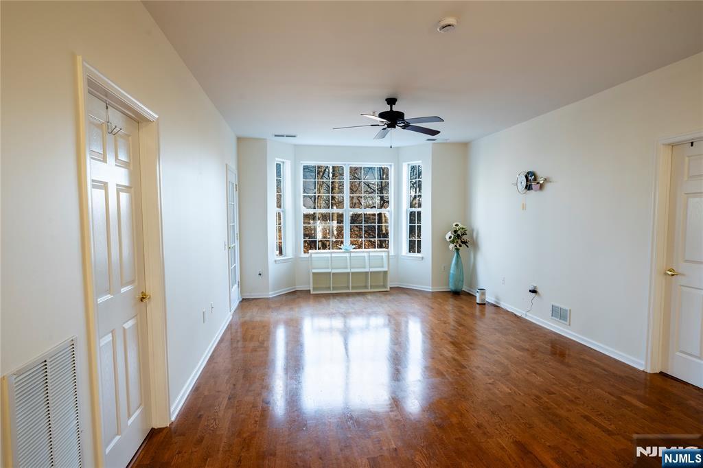 Homes for sale in Elmwood Park, NJ | 113 Cory Ln #113, Elmwood Park, NJ 07407 | MLS# 26001986