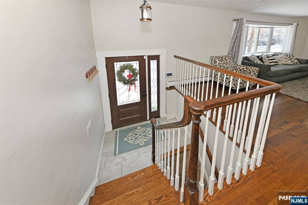 Homes for sale in Twp Of Washington, NJ | 614 Mountain Ave, Twp Of Washington, NJ 07676 | MLS# 26002053