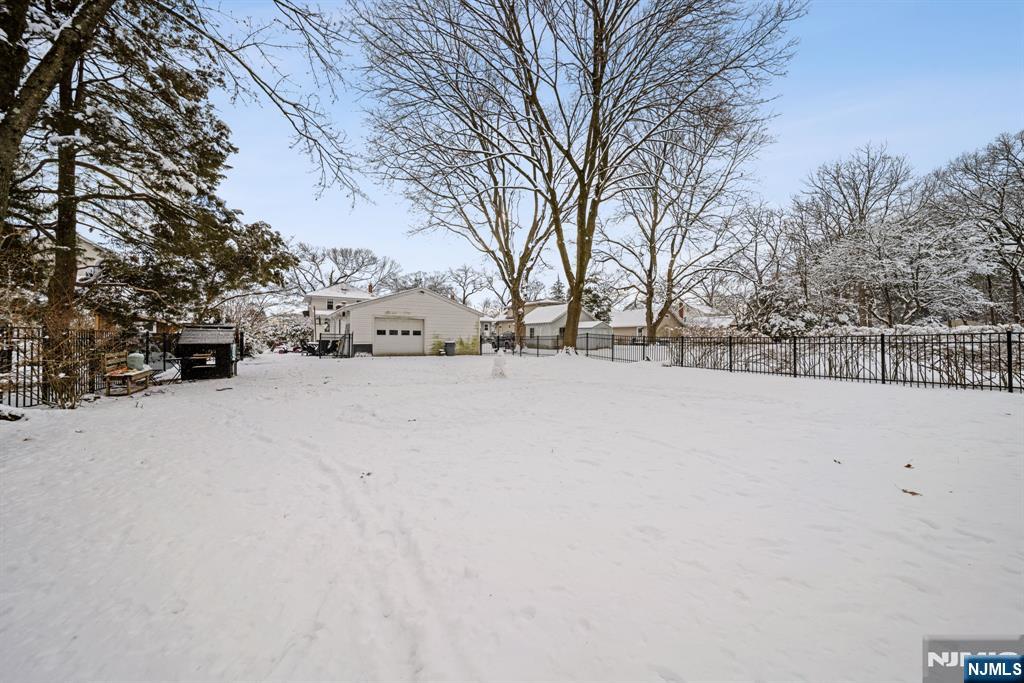 Homes for sale in Hawthorne, NJ | 367 Van Winkle Ave, Hawthorne, NJ 07506 | MLS# 26002065