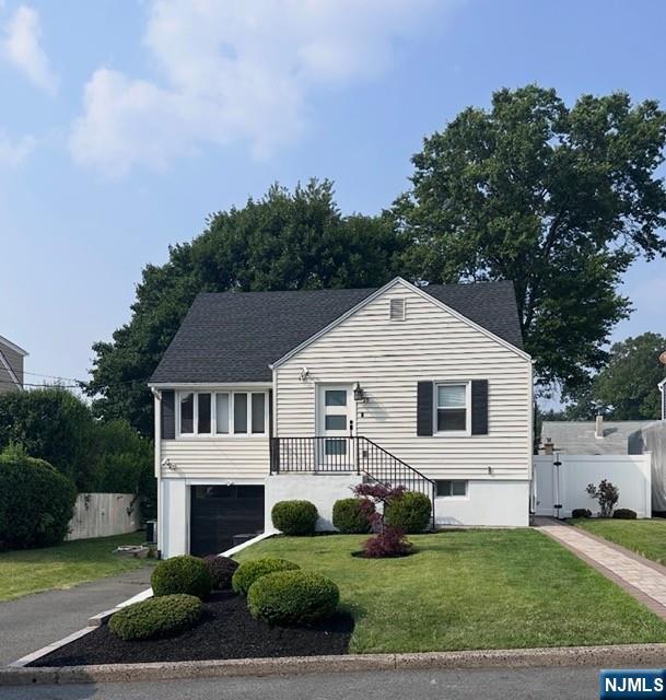 Homes for sale in Woodland Park, NJ | 29 Grandview Dr, Woodland Park, NJ 07424 | MLS# 26002069