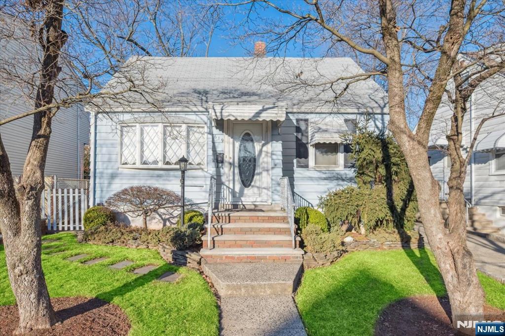 Homes for sale in Lyndhurst, NJ | 619 Lewandowski St, Lyndhurst, NJ 07071 | MLS# 26002203