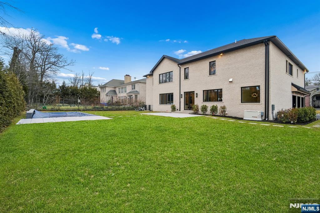 Homes for sale in Englewood Cliffs, NJ | 50 Roberts Rd, Englewood Cliffs, NJ 07632 | MLS# 26002406