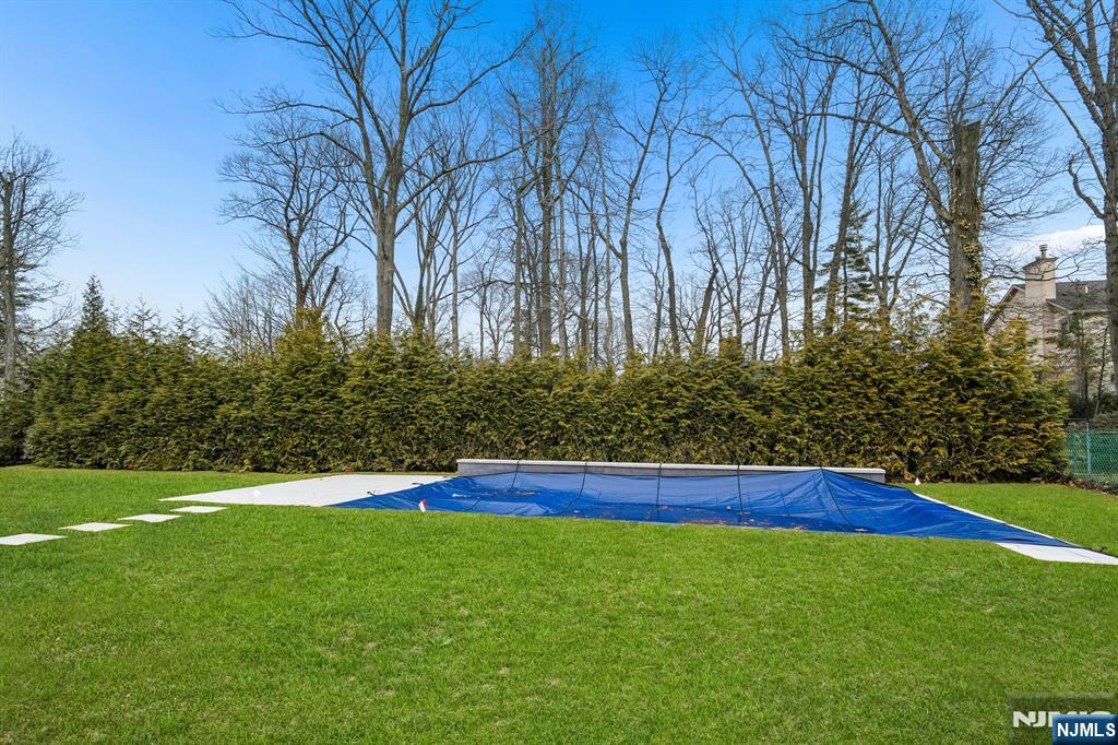 Homes for sale in Englewood Cliffs, NJ | 50 Roberts Rd, Englewood Cliffs, NJ 07632 | MLS# 26002406