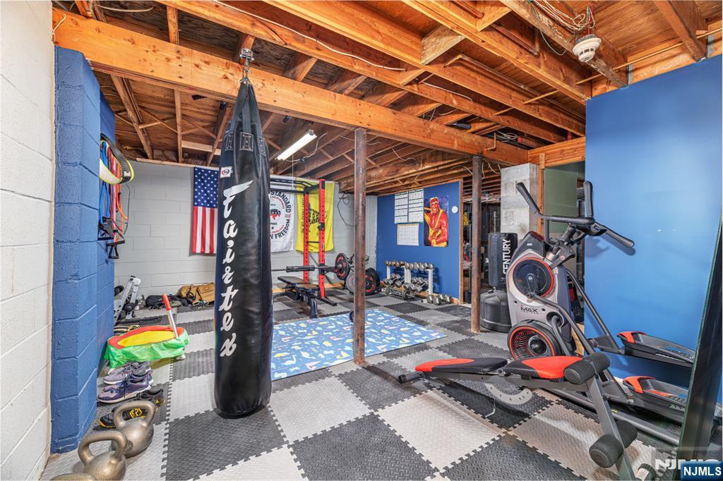 Homes for sale in Sussex, NJ | 1 Donna Lynn Ter, Sussex, NJ 07461 | MLS# 26002572