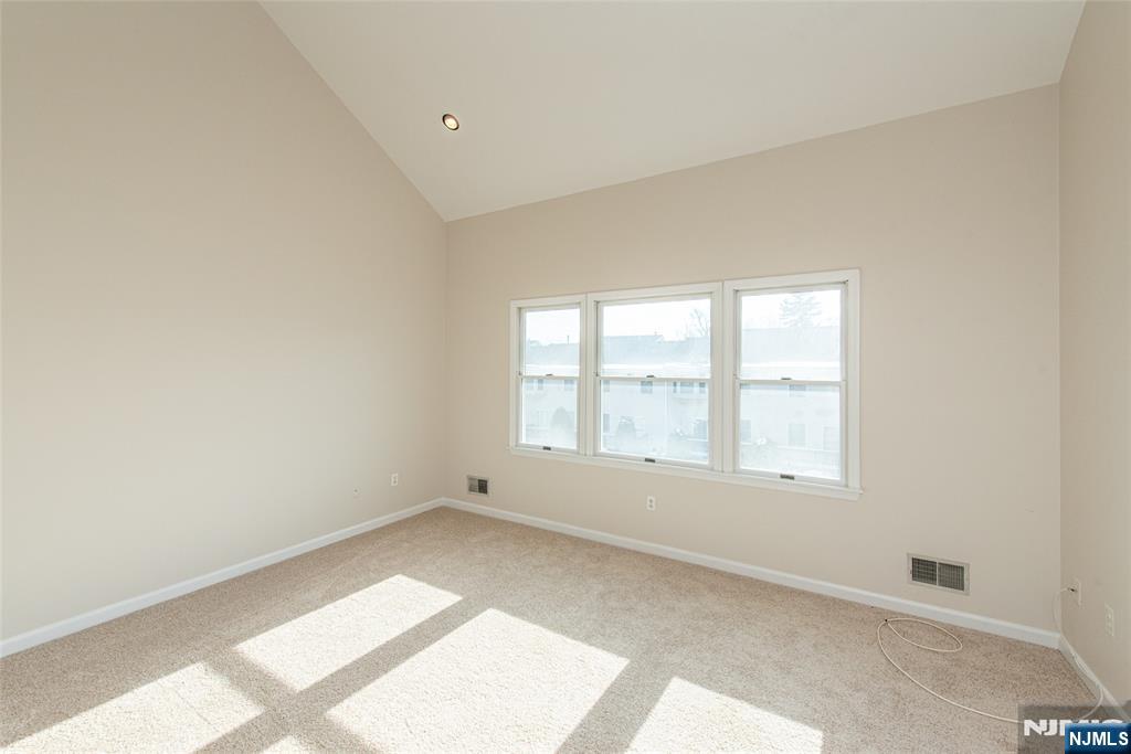 Homes for sale in Hawthorne, NJ | 45 Royal Ave #36, Hawthorne, NJ 07506 | MLS# 26002610