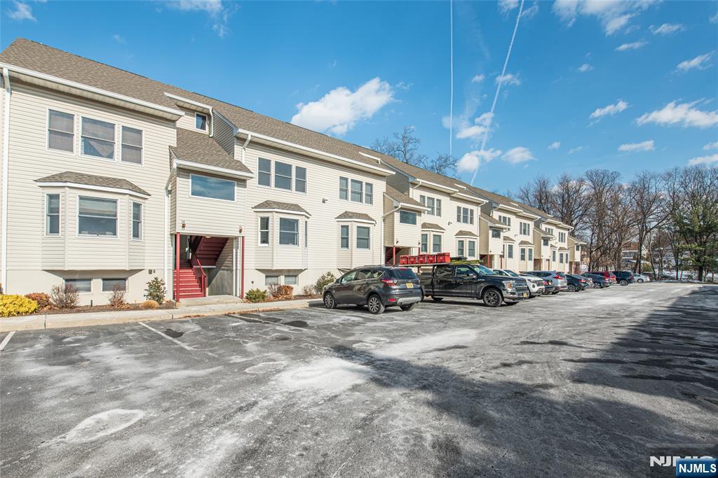 Homes for sale in Hawthorne, NJ | 45 Royal Ave #36, Hawthorne, NJ 07506 | MLS# 26002610